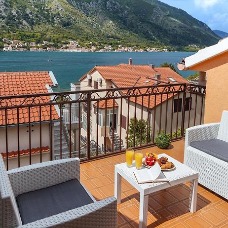 Apartment Busola Kotor Zewnętrze zdjęcie