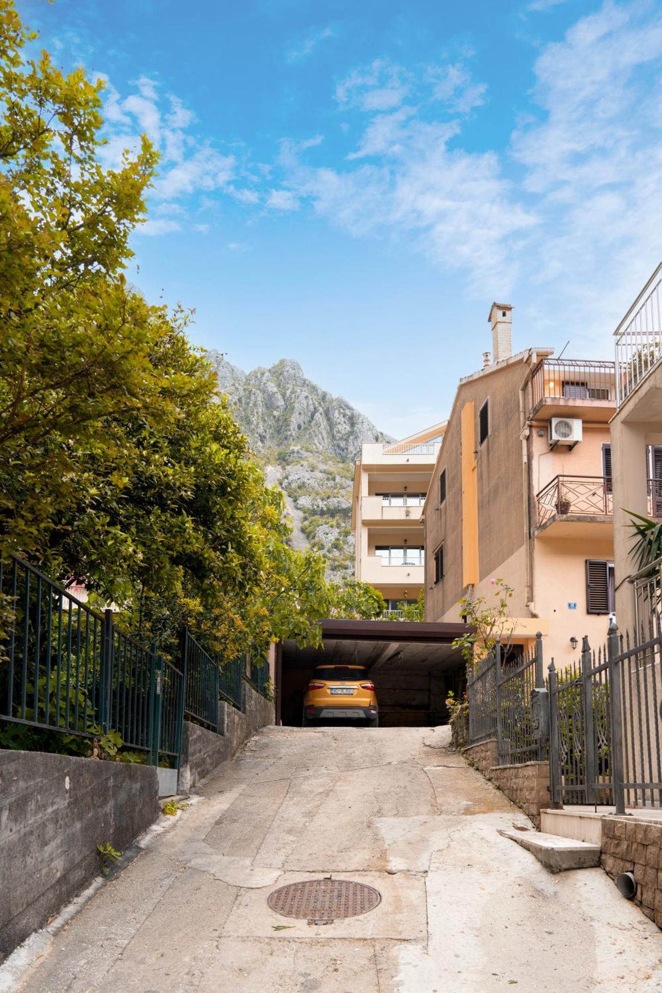 Apartment Busola Kotor Zewnętrze zdjęcie